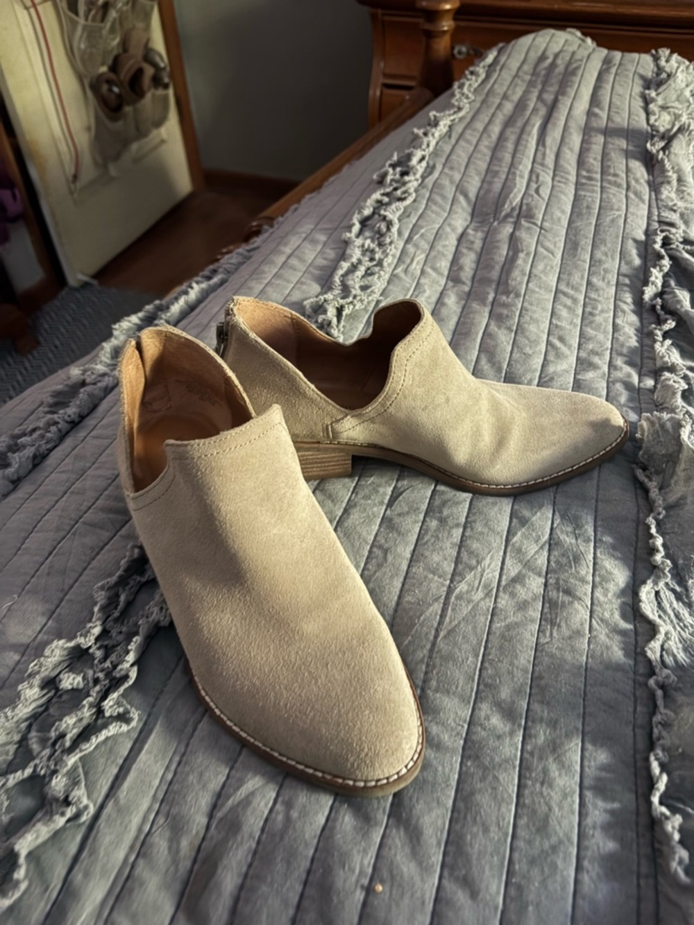 Lucky Brand Beige Suede Zipper in back Loafers